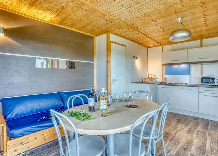 Parque de Campismo Les De Dordogne Razac-d'Eymet