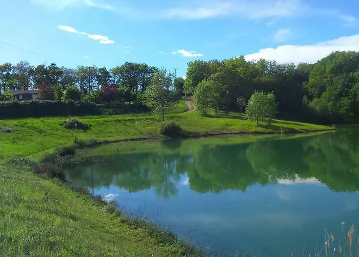 Parque de Campismo Les De Dordogne Razac-d'Eymet